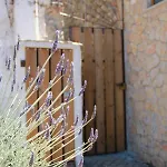 Acolina