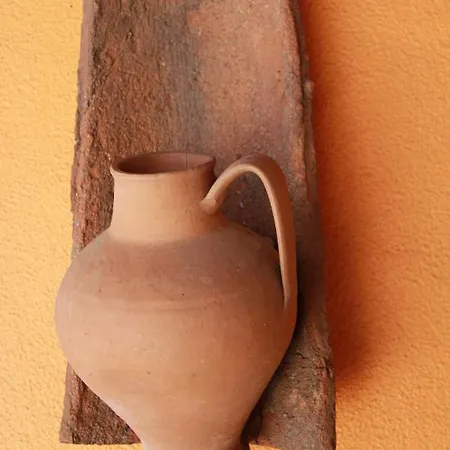 Acolina